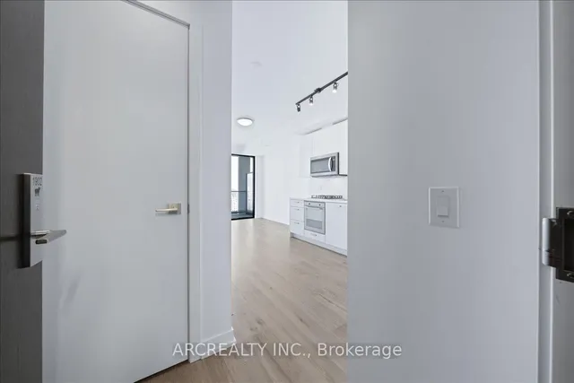 Additional image 7 of 55 Ontario St Unit 1902