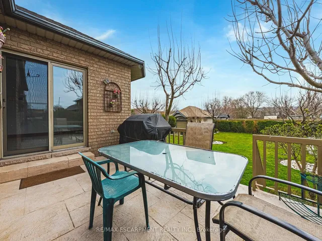 Additional image 40 of 388 Hemlock Ave