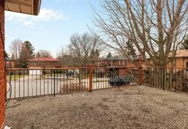 Additional image 39 of 18 Parravano Crt