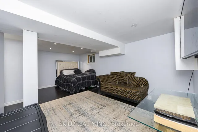 Additional image 29 of 7500 Goreway Dr Unit 92