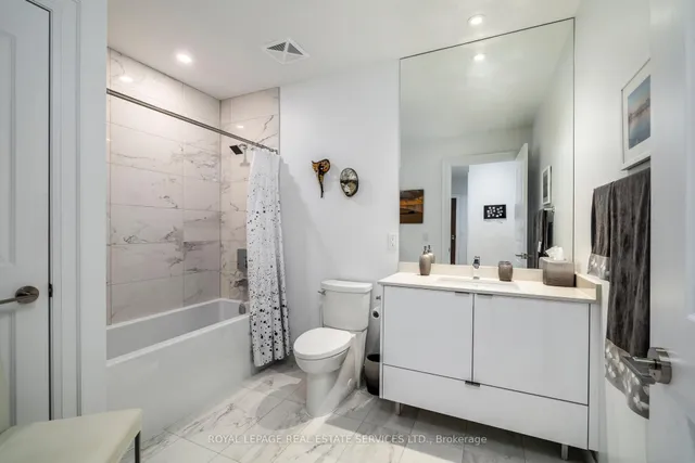 Additional image 20 of 1926 Lake Shore Blvd Unit PH 05 E