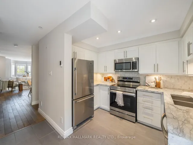 Additional image 10 of 1518 Queen St