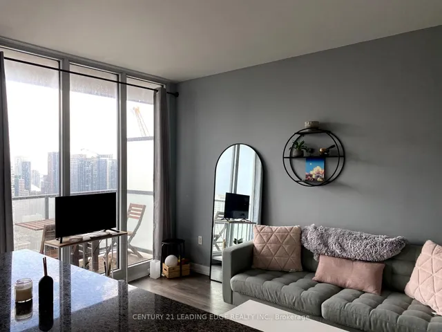 Additional image 2 of 426 University Ave Unit P307