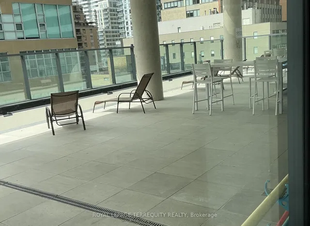 Additional image 33 of 185 Roehampton Ave Unit 1510