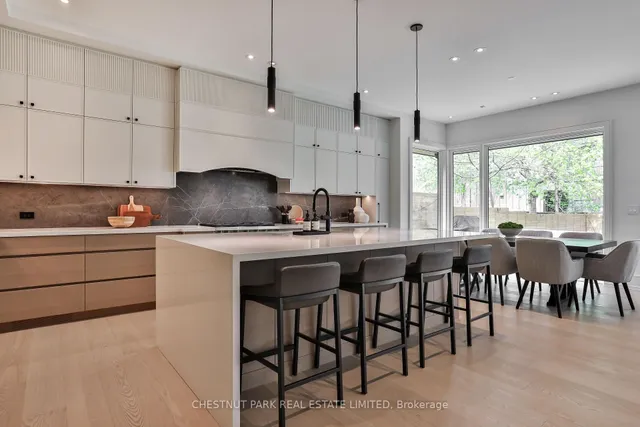 Additional image 10 of 2 Marchwood Dr