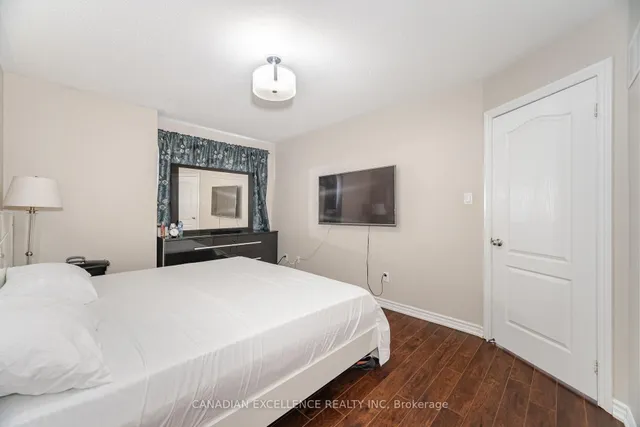 Additional image 19 of 9 MAGDALENE Cres