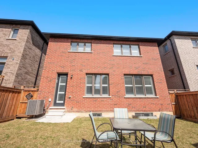 Additional image 49 of 1328 Clarriage Crt