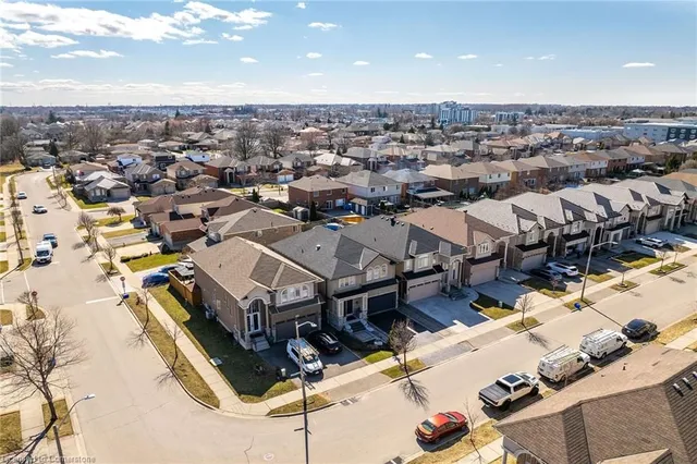 Additional image 50 of 8 Chartwell Cir