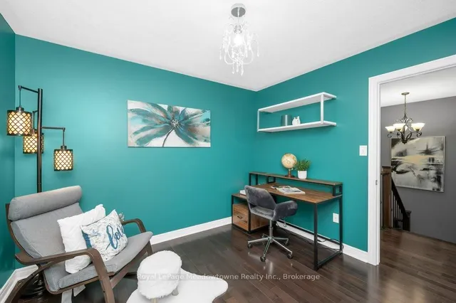 Additional image 32 of 152 Weston Dr