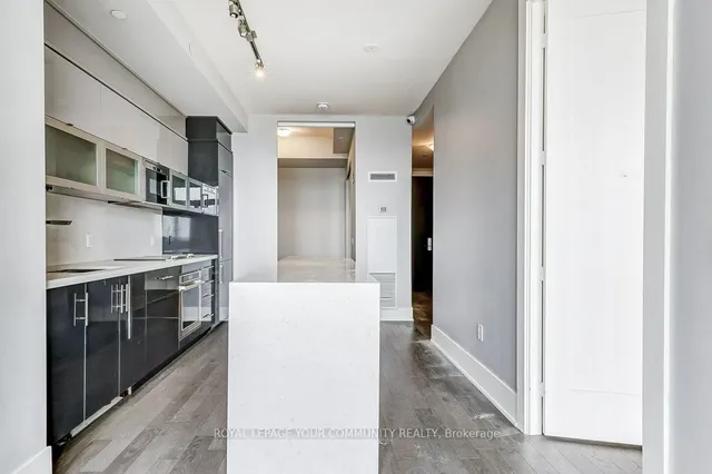 Additional image 5 of 330 Richmond St Unit 2712