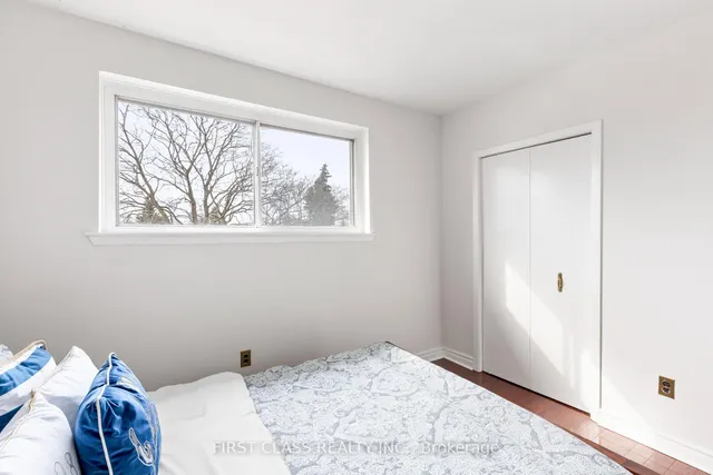 Additional image 19 of 66 Sonmore Dr