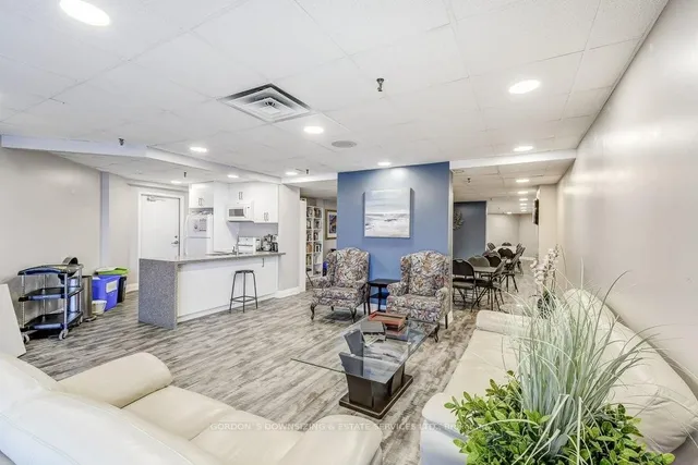 Additional image 30 of 95 La Rose Ave Unit 1008