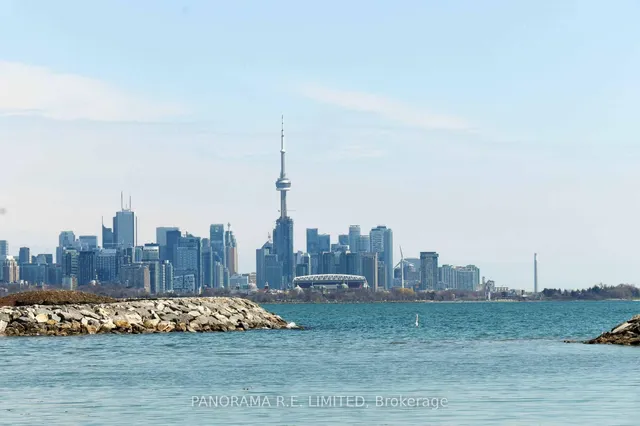 Additional image 42 of 14 Louisa St