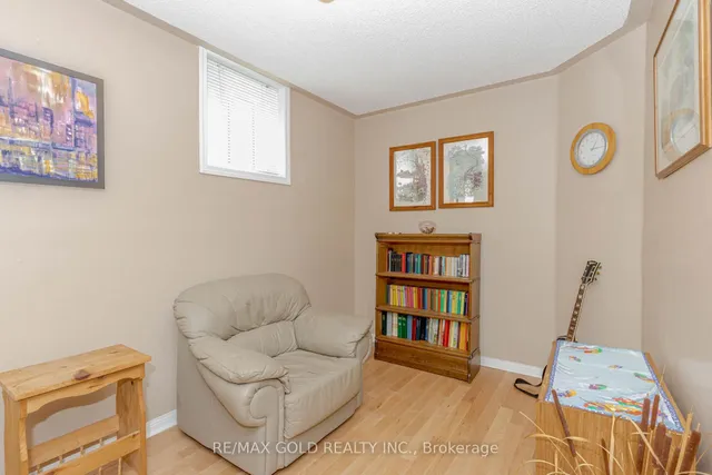 Additional image 32 of 243 Cresthaven Rd