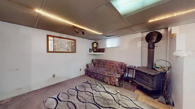 Additional image 22 of 102 Murray Glen Dr