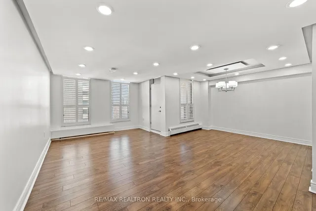 Additional image 3 of 130 Neptune Dr Unit 702