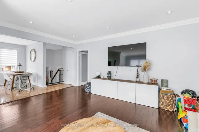 Additional image 8 of 251 Thistle Down Blvd