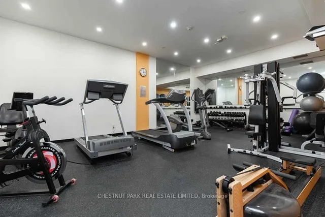 Additional image 36 of 901 Queen St Unit 228