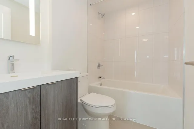 Additional image 15 of 30 Inn On The Park Dr Unit 3410