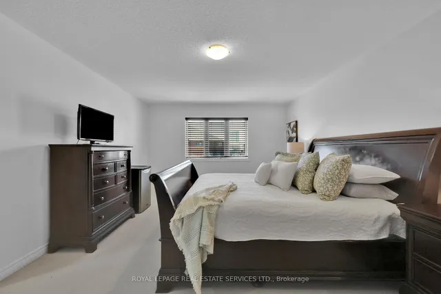 Additional image 49 of 60 Valleyway Dr