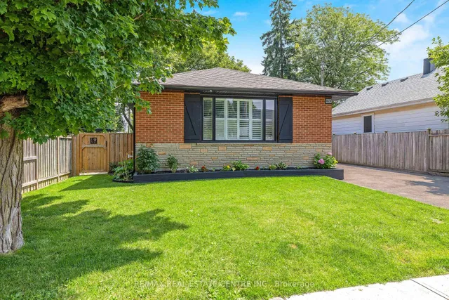 Additional image 3 of 390 Woodward Ave