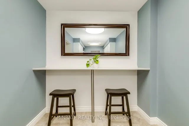 Additional image 10 of 1548 Newlands Cres Unit 14