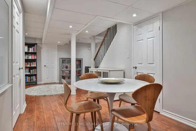 Additional image 33 of 4072 Gunby Cres