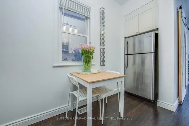 Additional image 10 of 53 Rhodes Ave