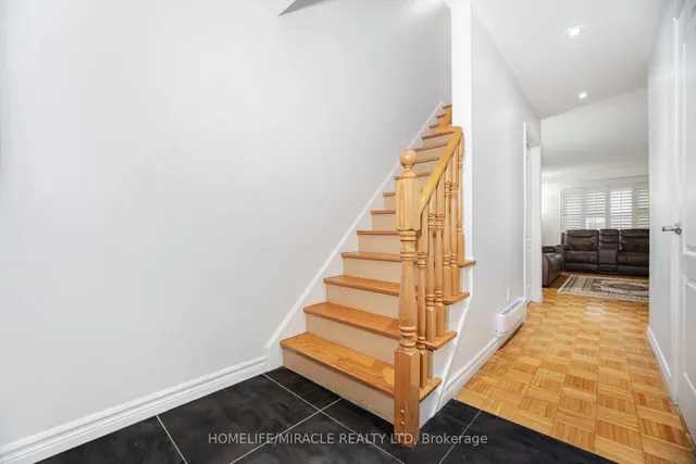 Additional image 19 of 341 Military Tr Unit 70