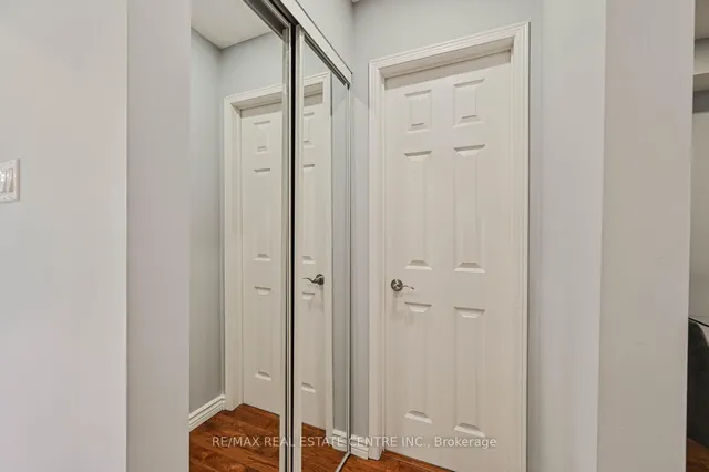 Additional image 11 of 4950 Albina Way Unit 93