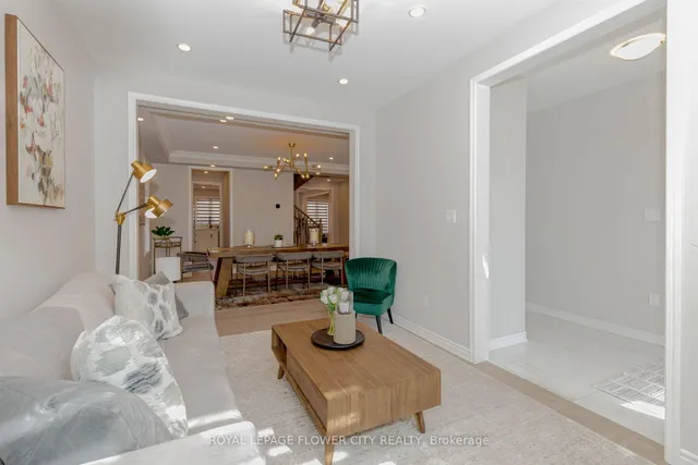 Additional image 7 of 1371 Lobelia Cres