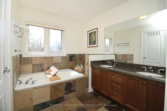 Additional image 21 of 581 Scarlett Rd Unit TH2