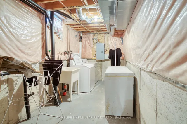 Additional image 28 of 44 Wilmont Crt