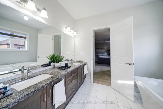 Additional image 49 of 5 Carl Finlay Dr