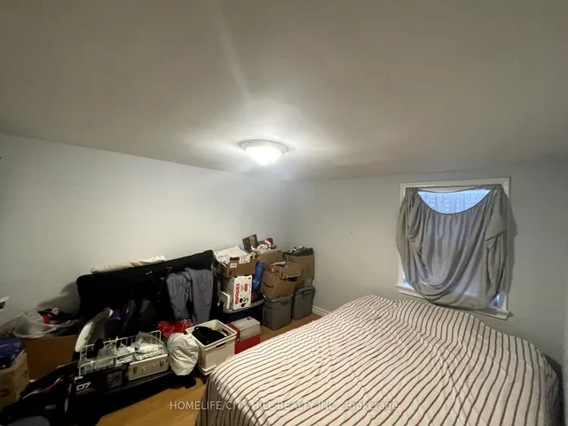 Additional image 16 of 71 Russett Ave