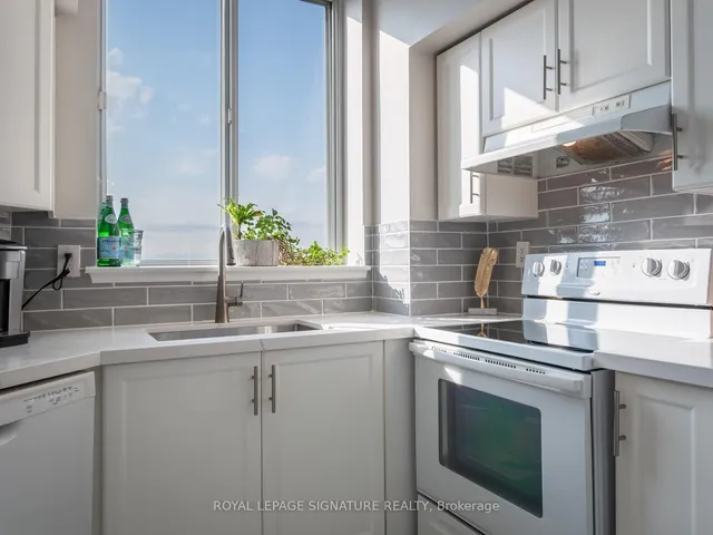 Additional image 9 of 430 Mclevin Ave Unit 1012