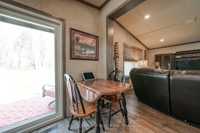 Additional image 17 of 4449 Milburough Line Unit 10 Cedar