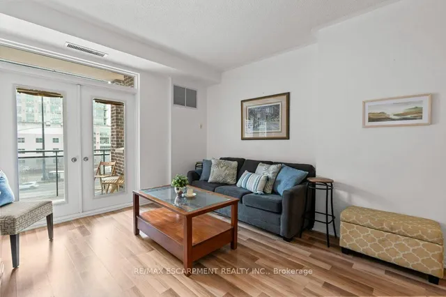 Additional image 15 of 245 Dalesford Rd Unit 317