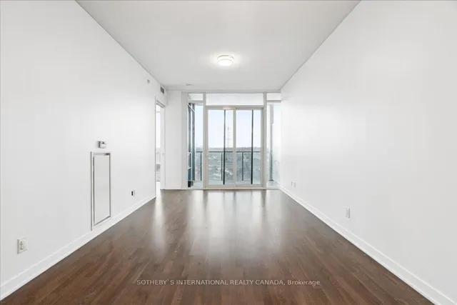 Additional image 18 of 90 Park Lawn Rd Unit 915