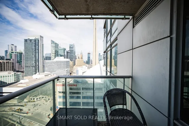 Additional image 26 of 81 Navy Wharf Crt Unit 2710