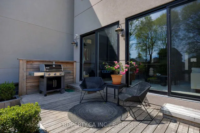 Additional image 33 of 129 Fairlawn Ave