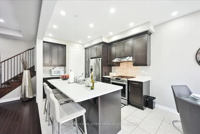 Additional image 10 of 1335 Rose Way