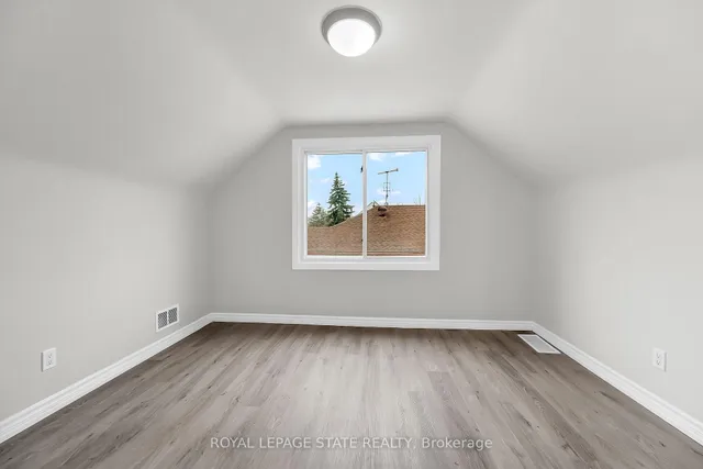 Additional image 23 of 44 West 4th St