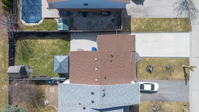 Additional image 30 of 80 Longbourne Cres