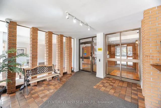 Additional image 15 of 151 La Rose Ave Unit 306