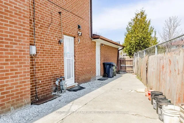 Additional image 26 of 174 Silverstone Dr