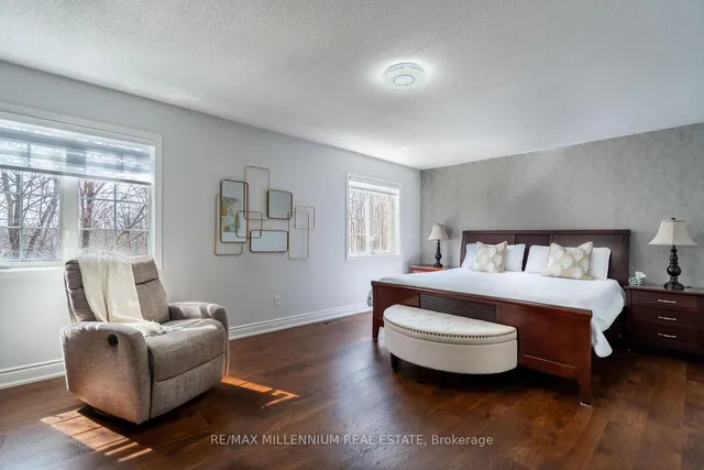 Additional image 26 of 62 Dunvegan Cres