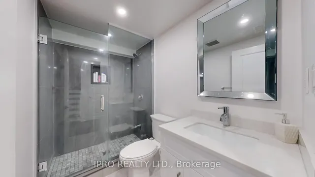 Additional image 47 of 28 Troyer St