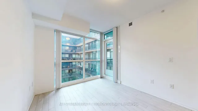 Additional image 8 of 3091 Dufferin St Unit 613