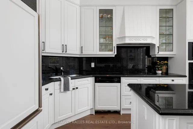 Additional image 14 of 49 York Mills Rd Unit 505